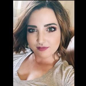 Meet your Posher, Yvette